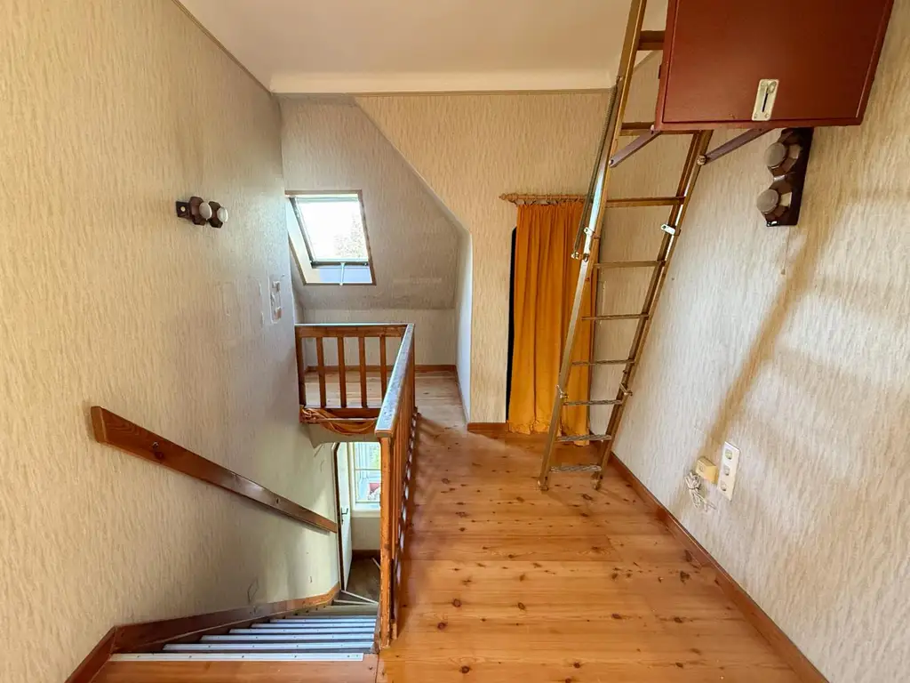 Wunderschönes Grundstück / Ausbaumöglichkeiten des Hauses / Lainzer Tiergarten