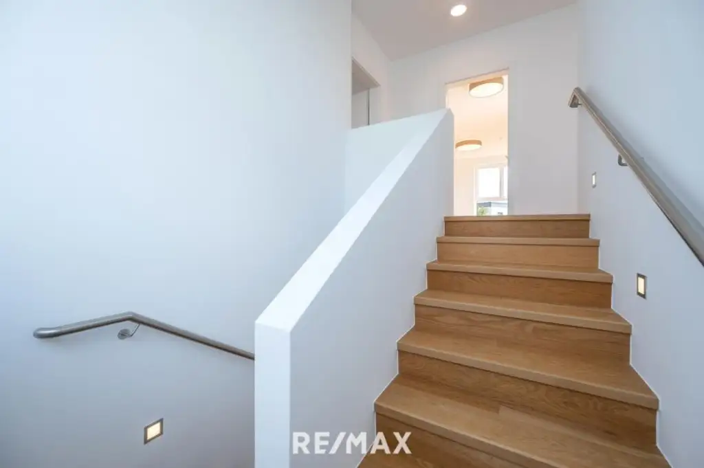 Leben pur! Exklusiv und natürlich zugleich. Im Sommer sonnen-,  im Winter eisbaden.