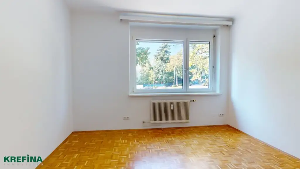 Hasenauerstraße: Umgeben von sattem Grün - Loggia Wohnung - gute Raumaufteilung - angenehme Nachbarschaft