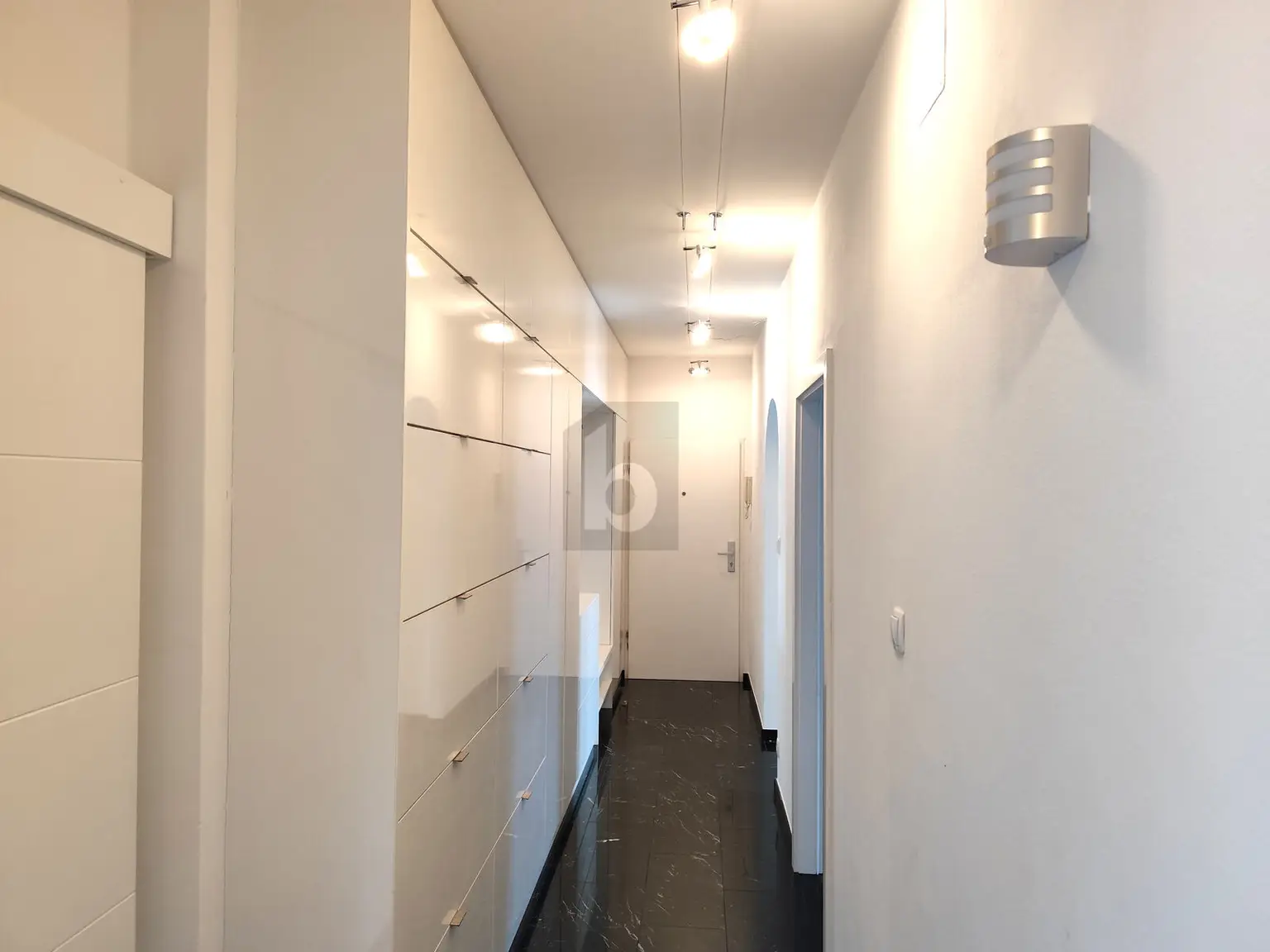 EXKLUSIVES WOHNGEFÜHL ÜBER DEN DÄCHERN