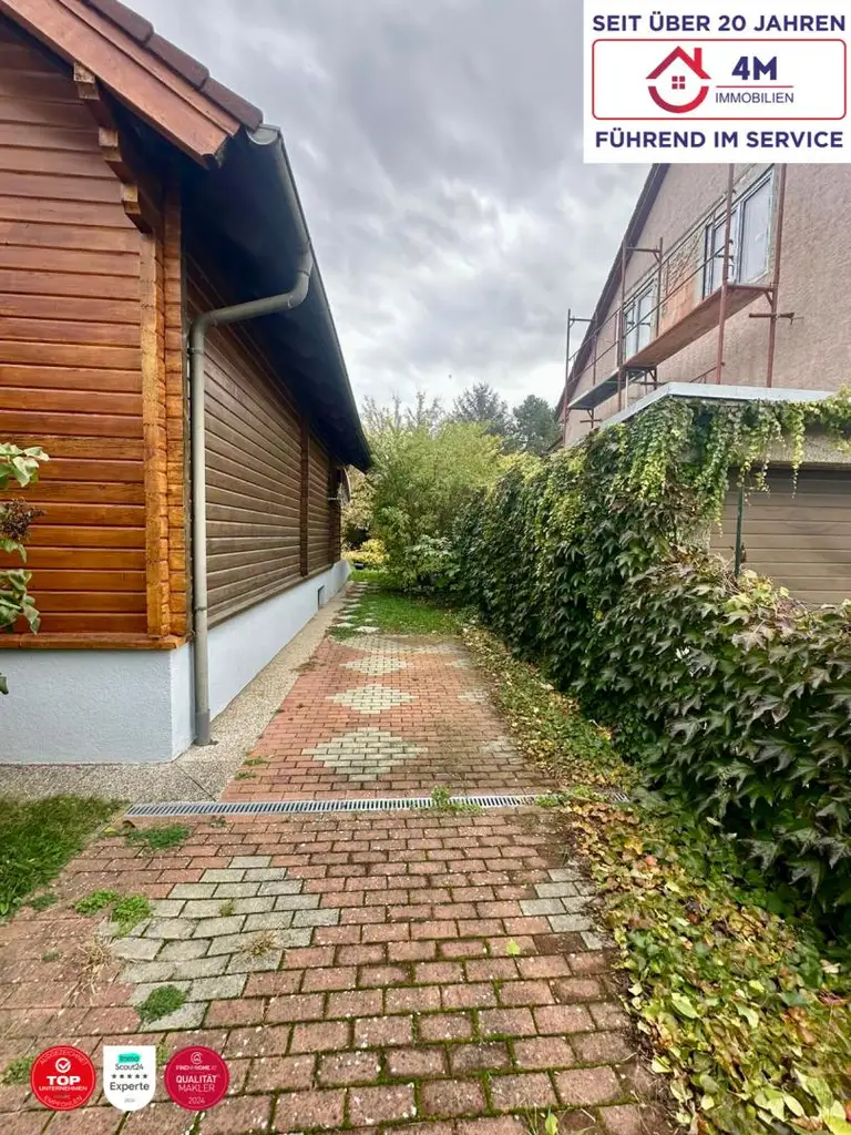 Holzhaus mit Charme & Pool – jetzt entdecken!