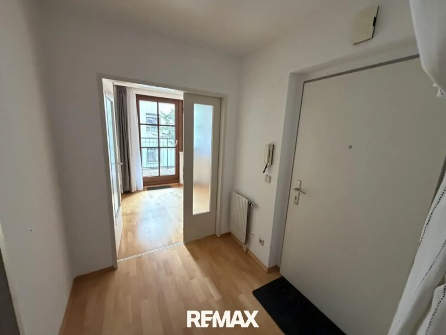 7 Vorzimmer b