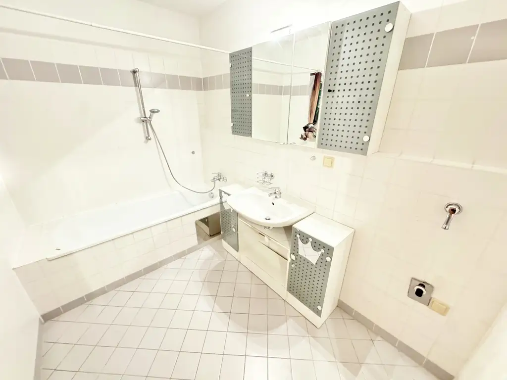 GARTENTRAUM | OPTIMAL AUFGETEILTE 2 ZIMMER | TOP-GRÜN-RUHELAGE