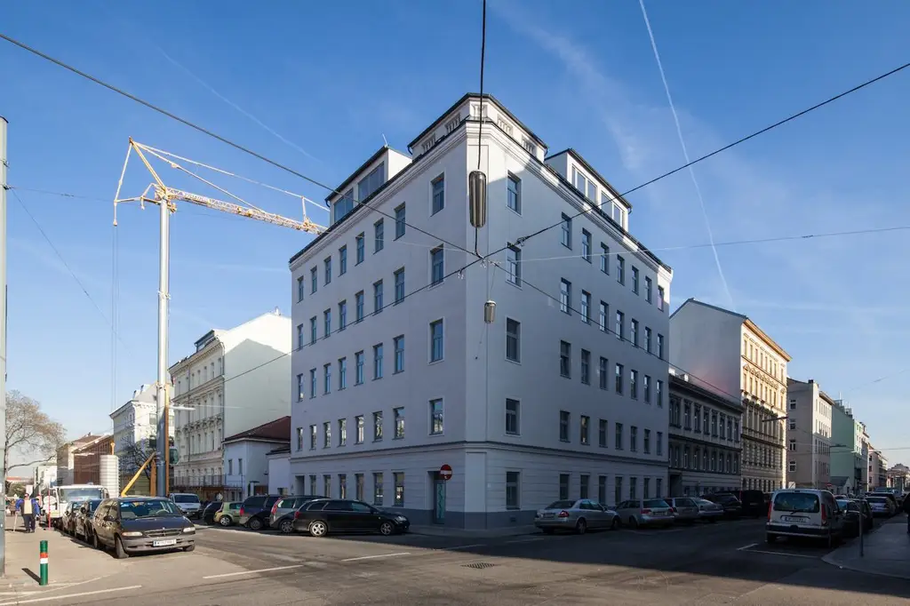 Perfekt aufgeteilte 3-Zimmer-Dachgeschosswohnung in
unmittelbarer Nähe zur Herz-Passage!