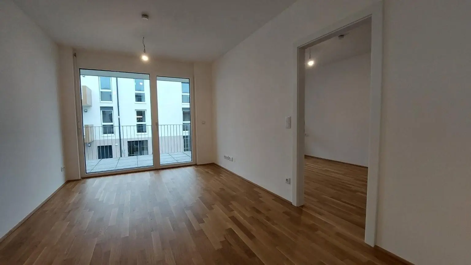 6 Wohnzimmer MTW 2201