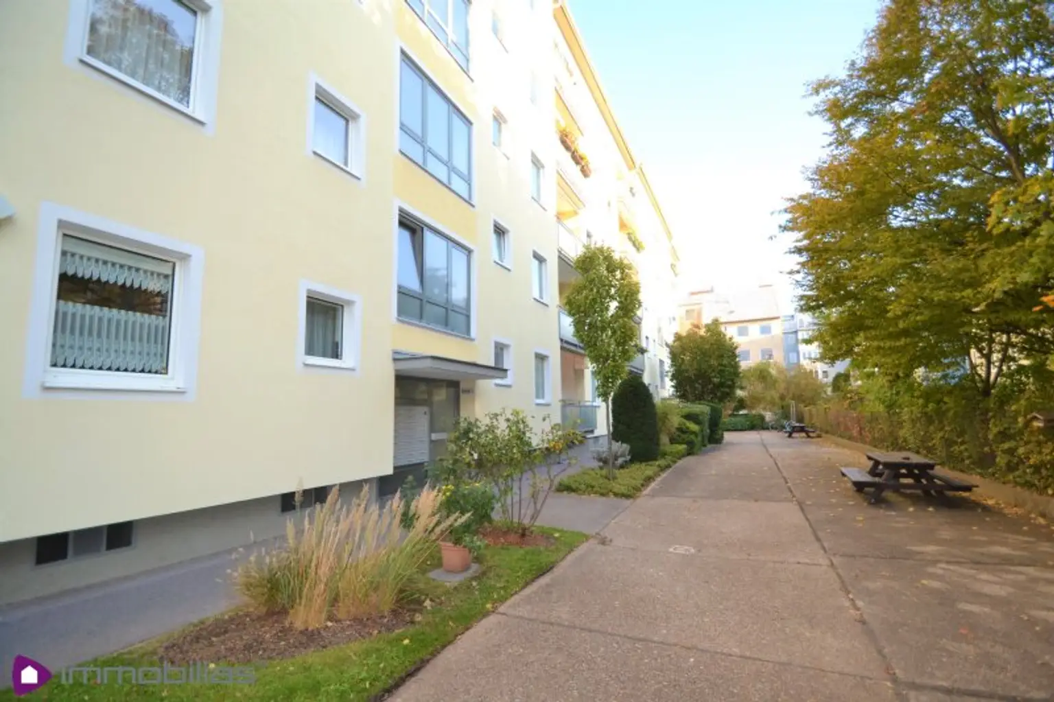 Ein Katzensprung zur U2 und zum Mühlwasser!