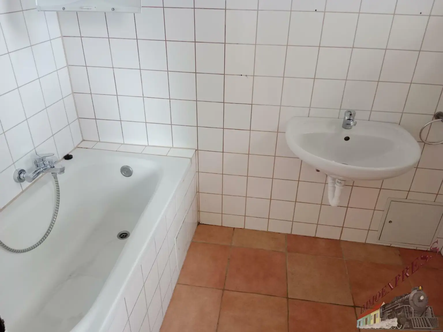2544 Leobersdorf, helle, zentrale 3 Zimmer, unbefristete Haupmiete, ruhiges Haus