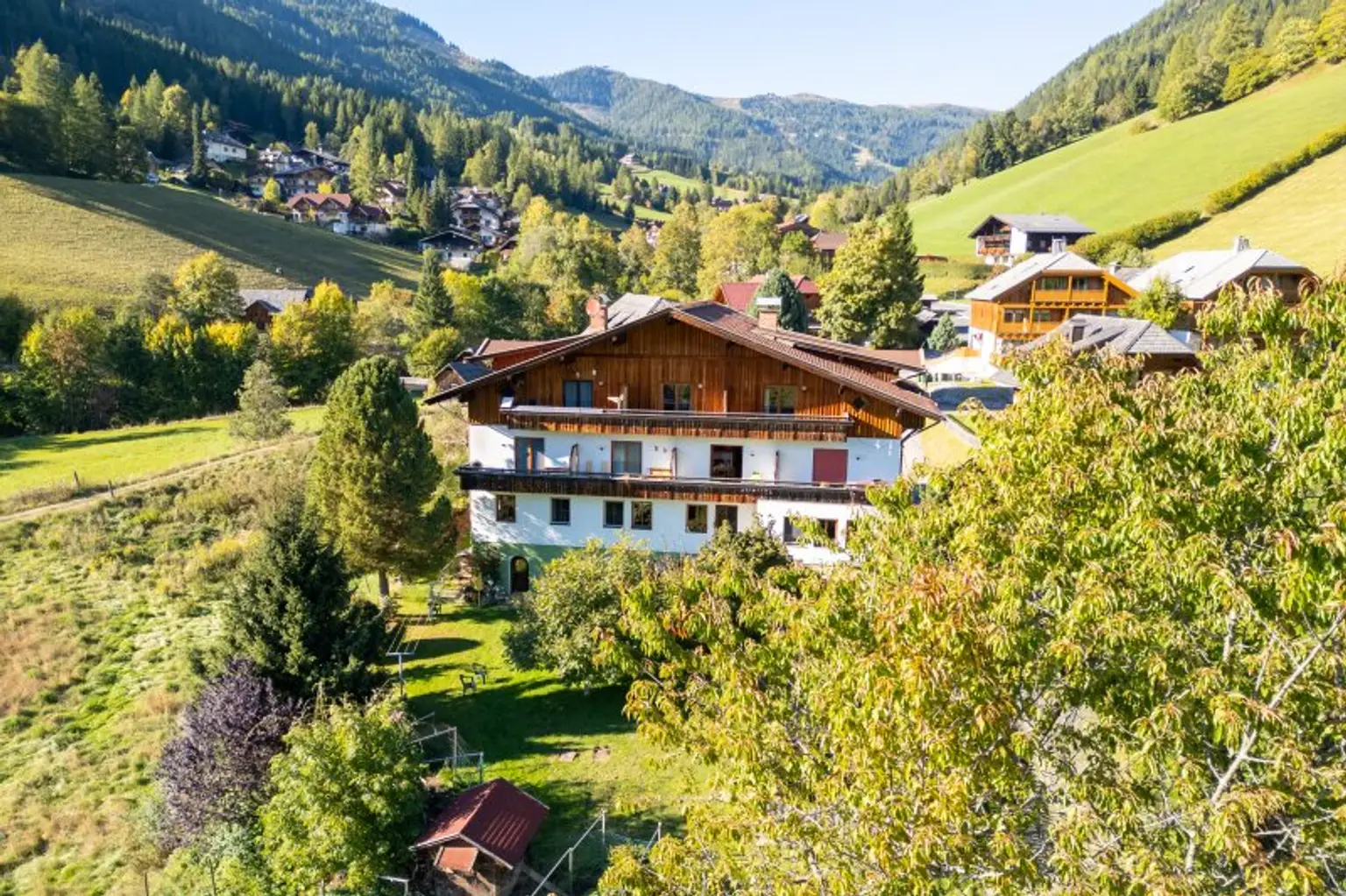 SCHILIFT ZU FUSS | Gemütliche 2-Zimmer-Wohnung mit Balkon in Bad Kleinkirchheim