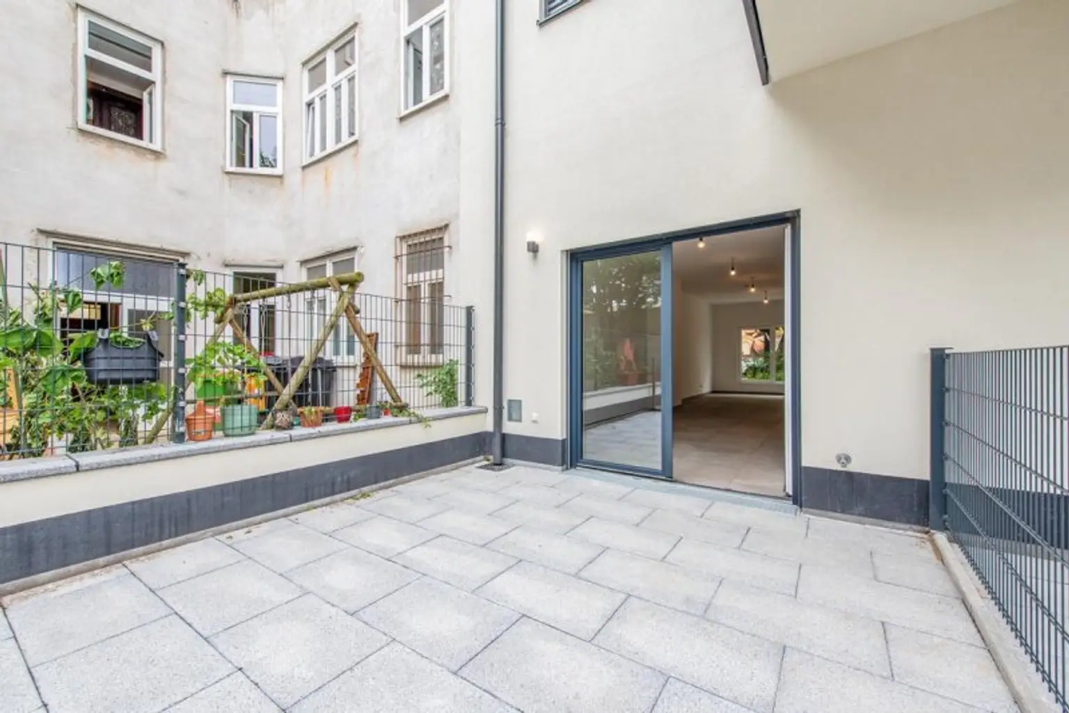 Ab Februar! Ihr neues Büro mit Terrasse im 10. Bezirk wartet!