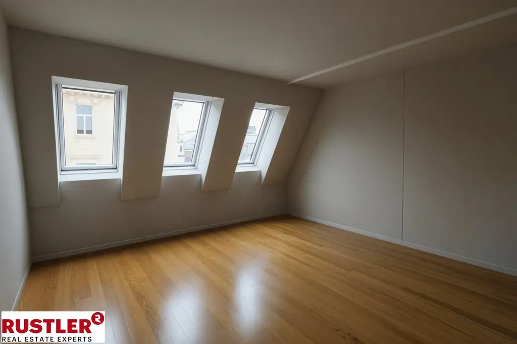 Altbaurenaissance mit Dachgeschossausbau- Nähe Kutschkermarkt