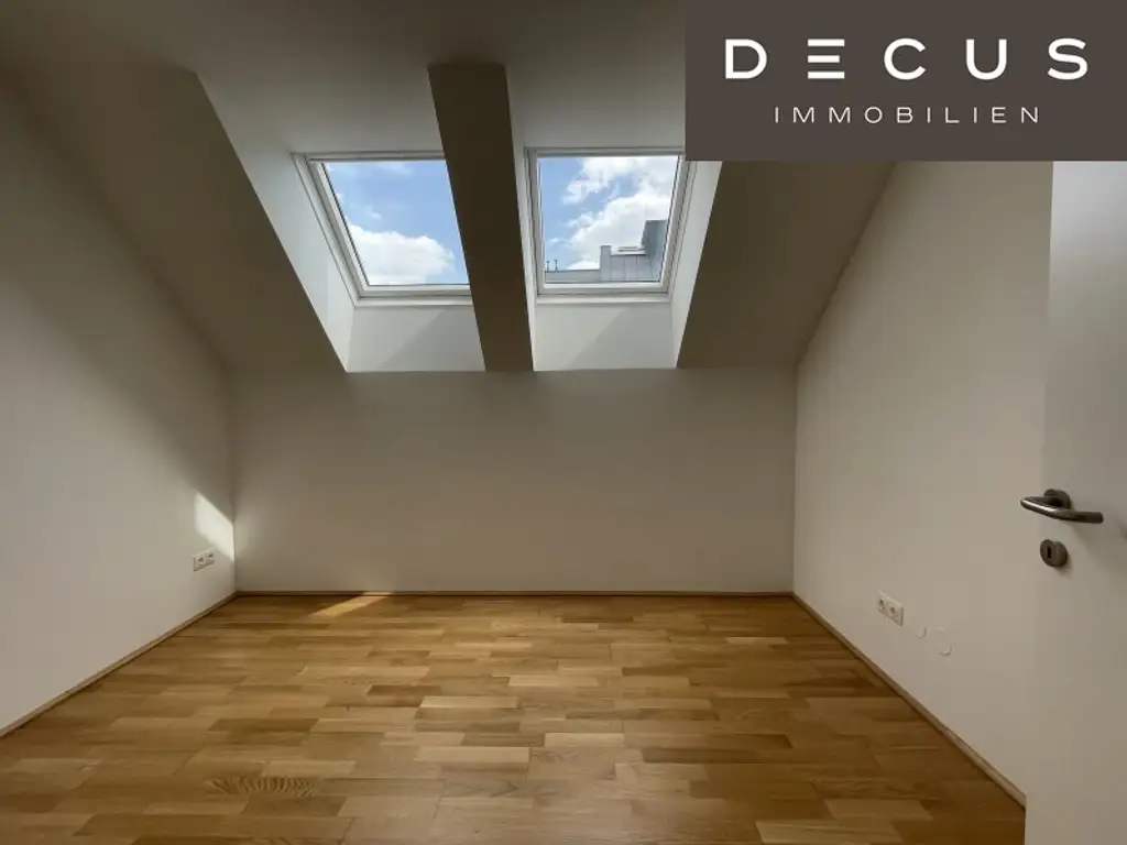 # AB OKTOBER # NEUWERTIG # TOP-AUSTATTUNG # SÜD-AUSRICHTUNG # 2-ZIMMER WOHNUNG