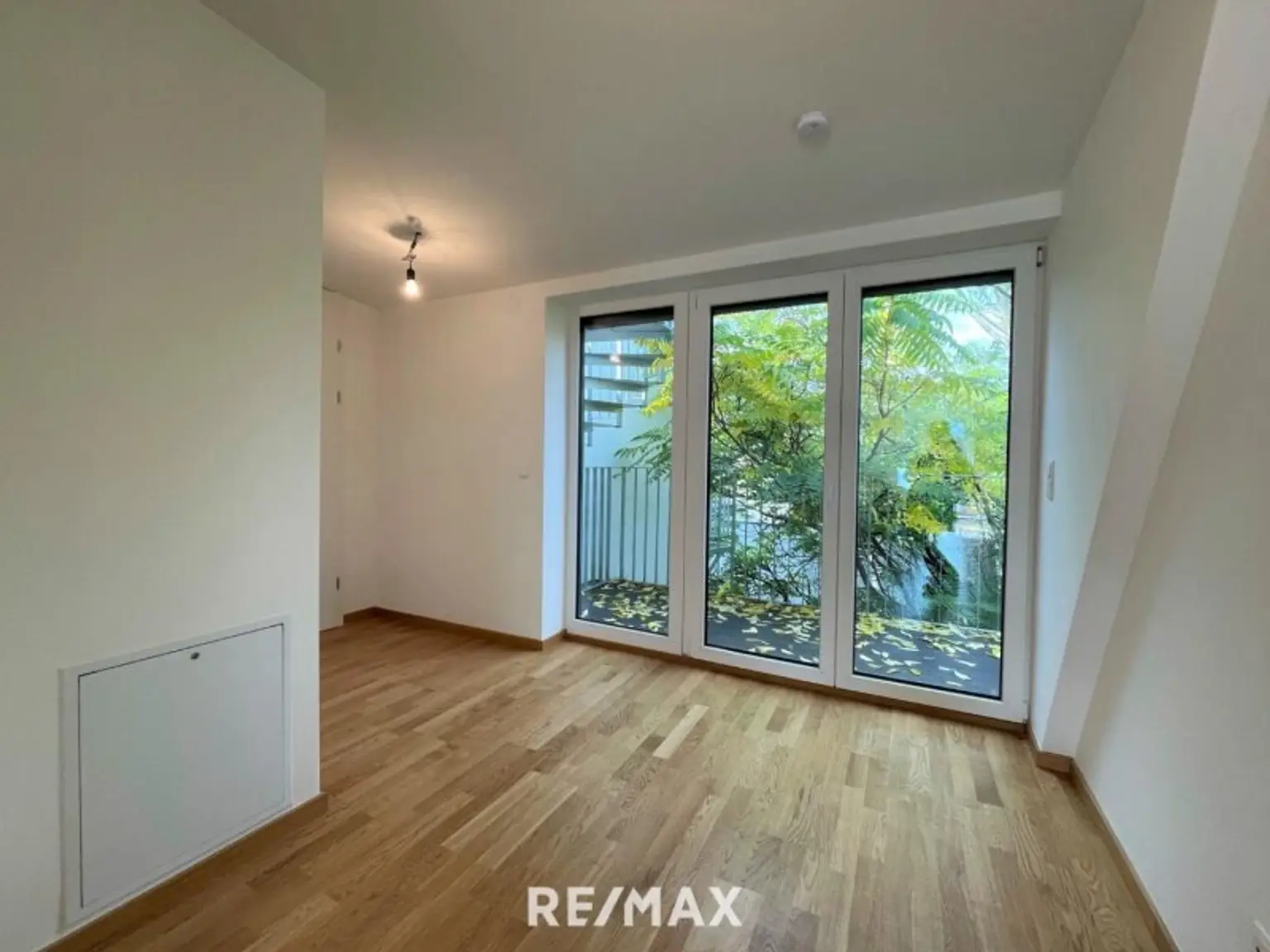 Balkon in den Innenhof