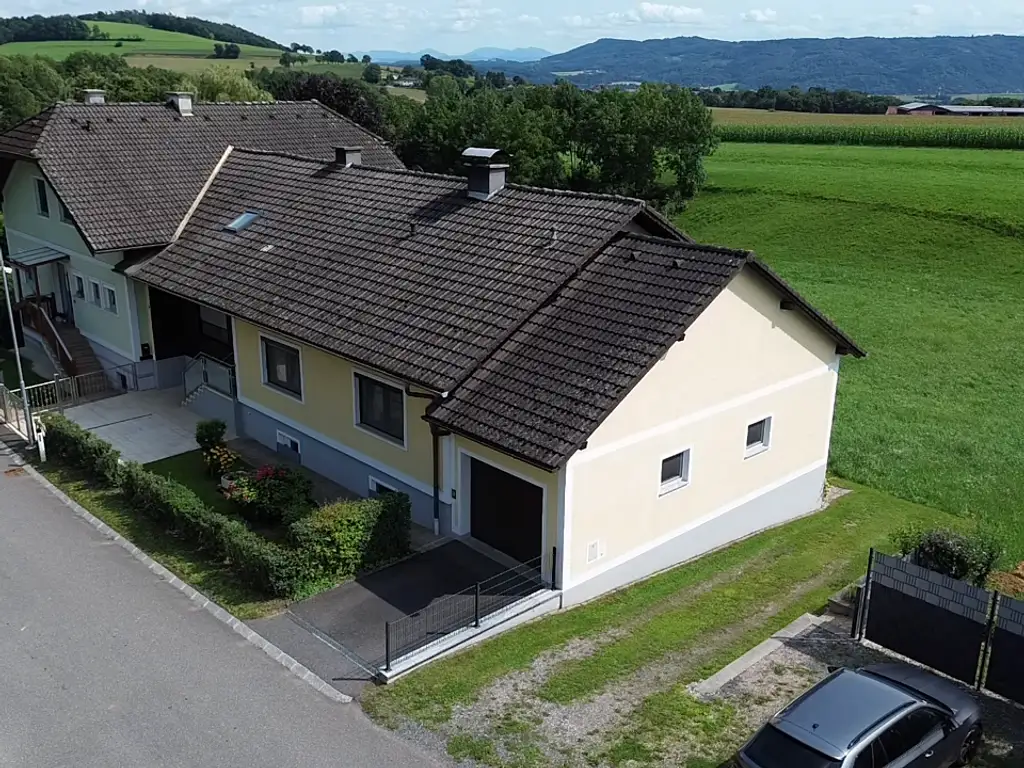 Gepflegter Bungalow unweit von Leiben - Garten inklusive!