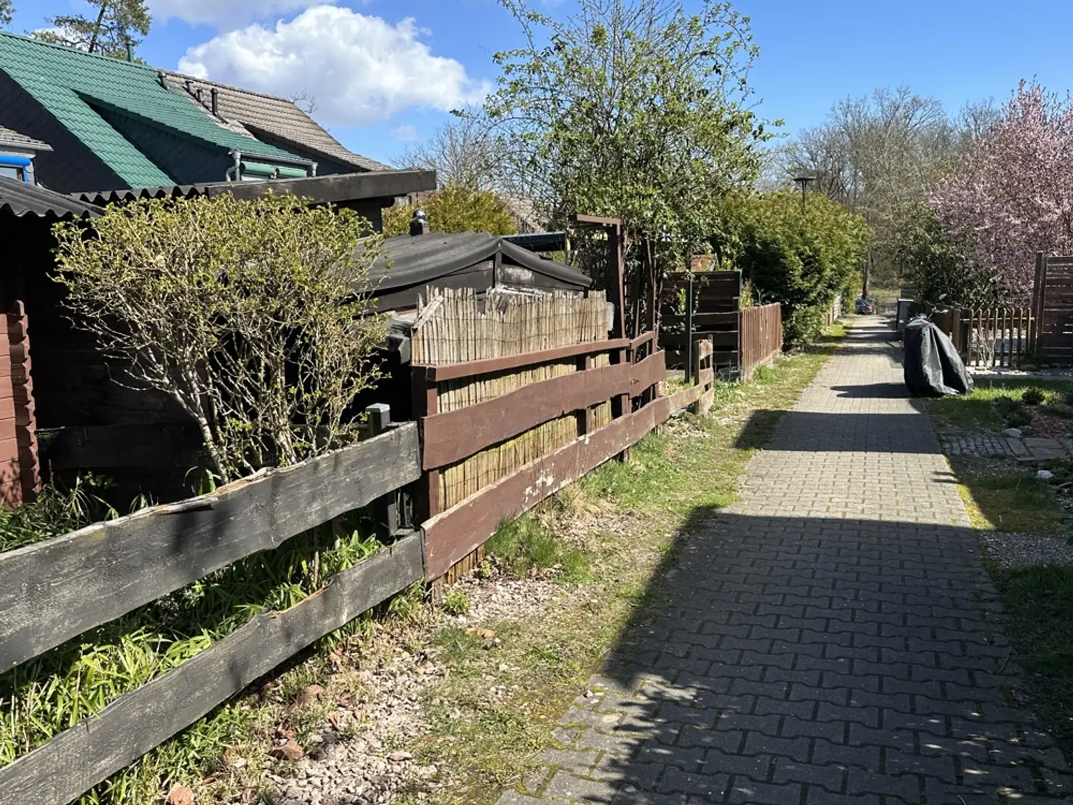 Rückwärtiger Zugang