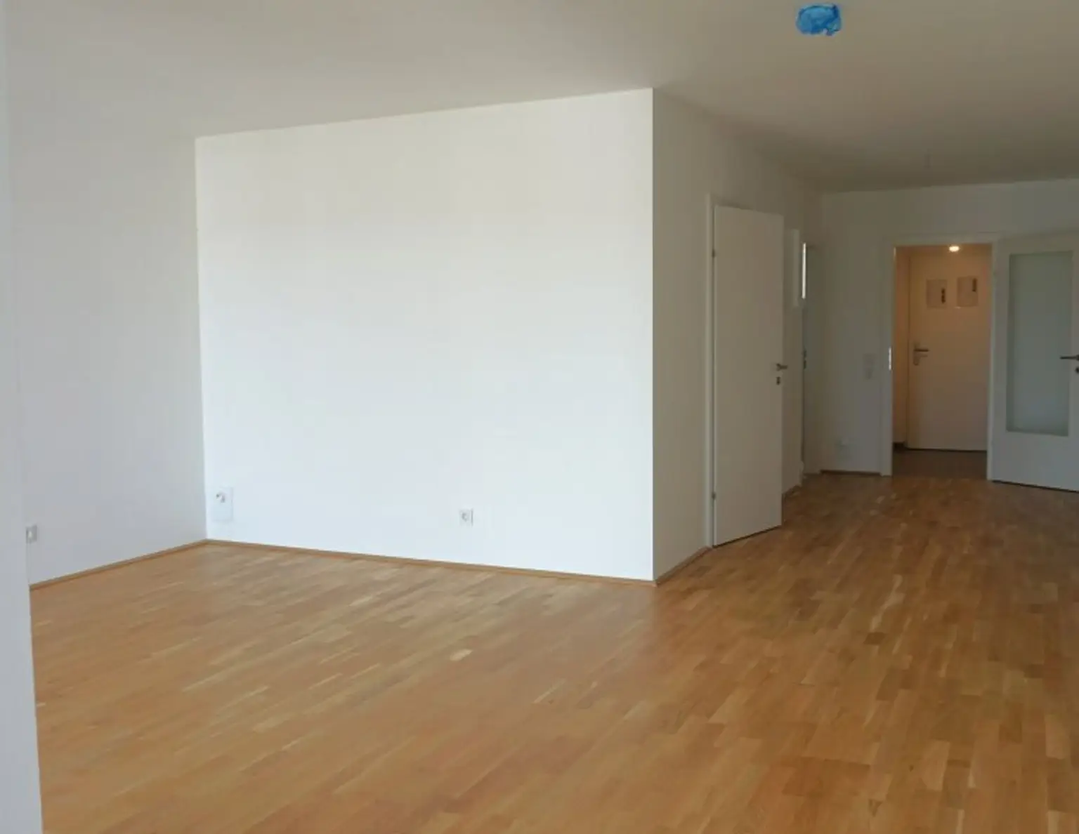 PROVISIONSFREI FÜR DEN KÄUFER!!! Helle 2 Zimmer Wohnung mit großem Balkon am schönen Wallersee - Neubauprojekt im Baurechtseigentum!