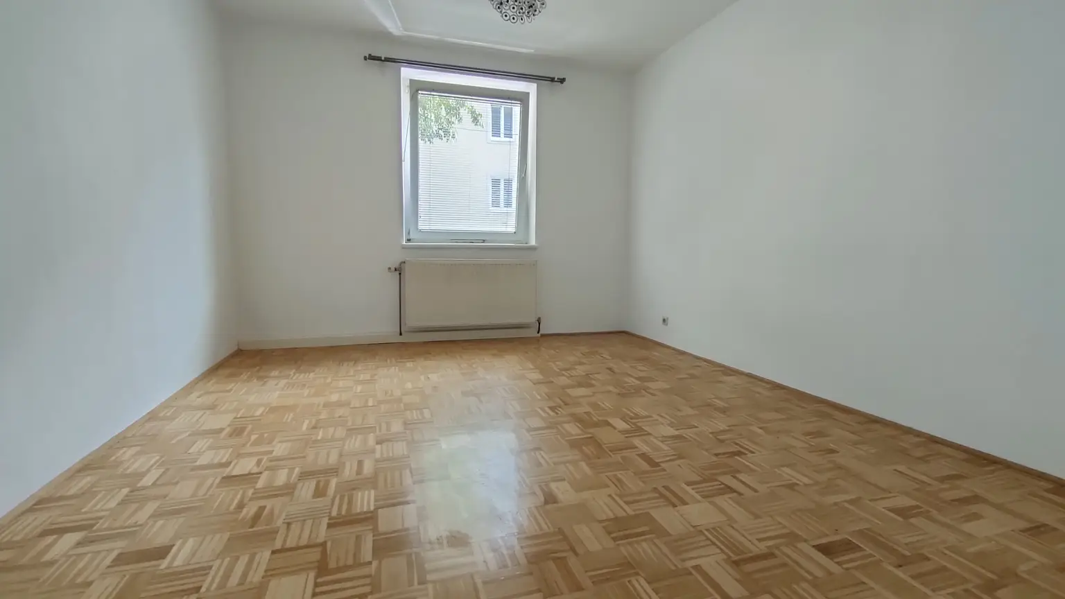 Nettes 2-ZIMMER-MIETAPARTMENT im Nibelungenviertel (U3/6) zur unbefristeten Vermietung!