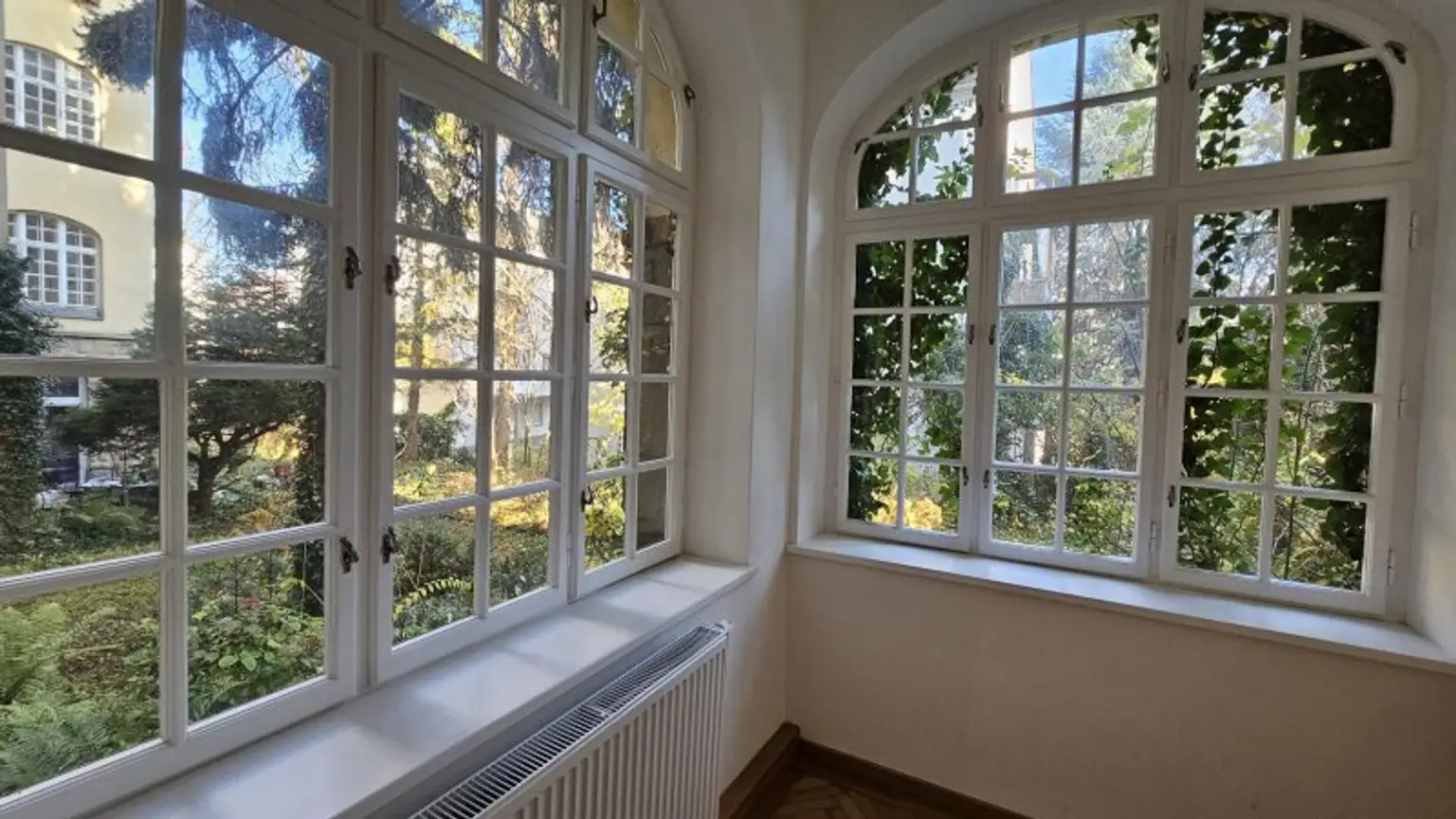 Gersthof /Pötzleinsdorf - charmante Altbauwohnung, 94m2 mit Balkon, Grünblick & Gartenidylle mitten in der Stadt!