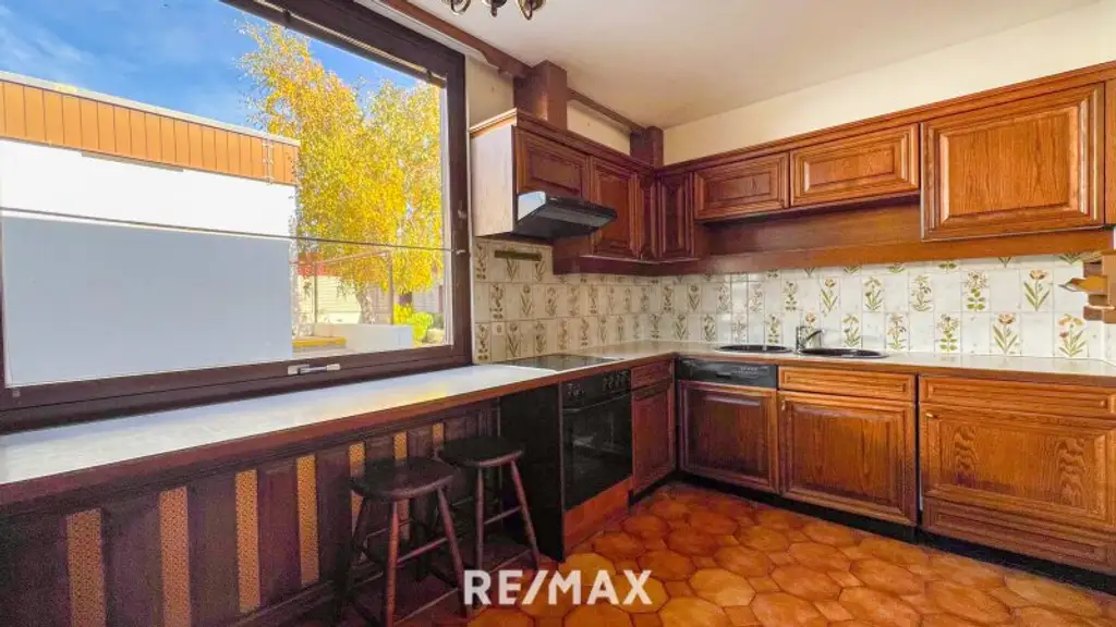 Bungalow - 4-Zimmer mit Pool und Sauna sowie privater Garten