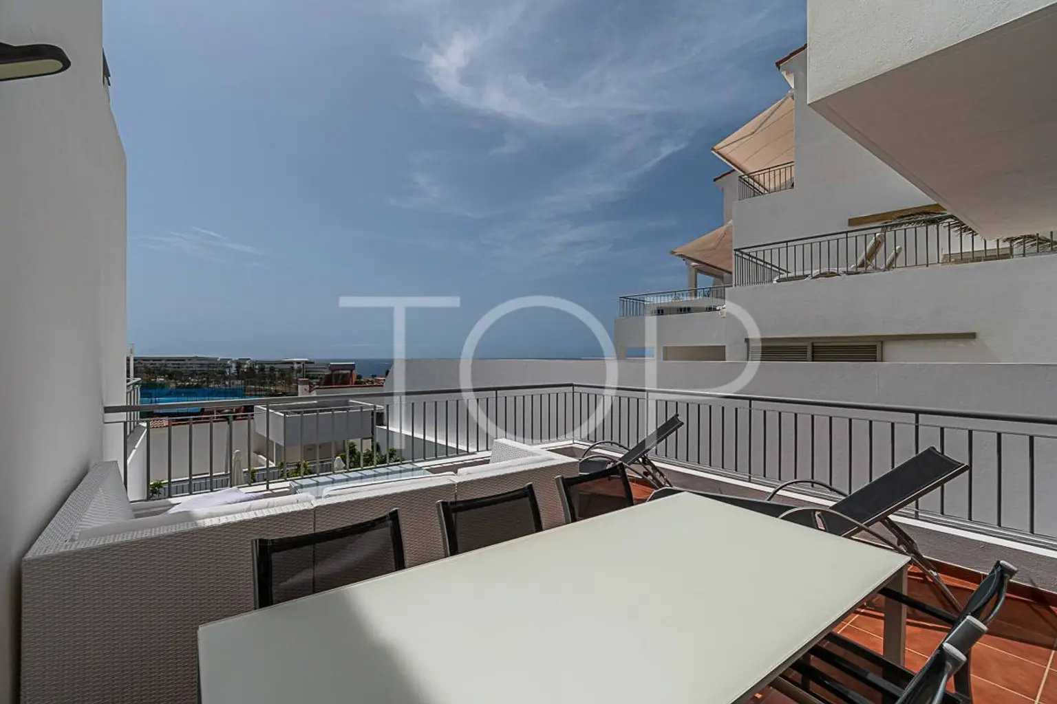 Apartment-Magnolia-Golf-Resort-Terrace-Palm-Mar-Tenerife-8