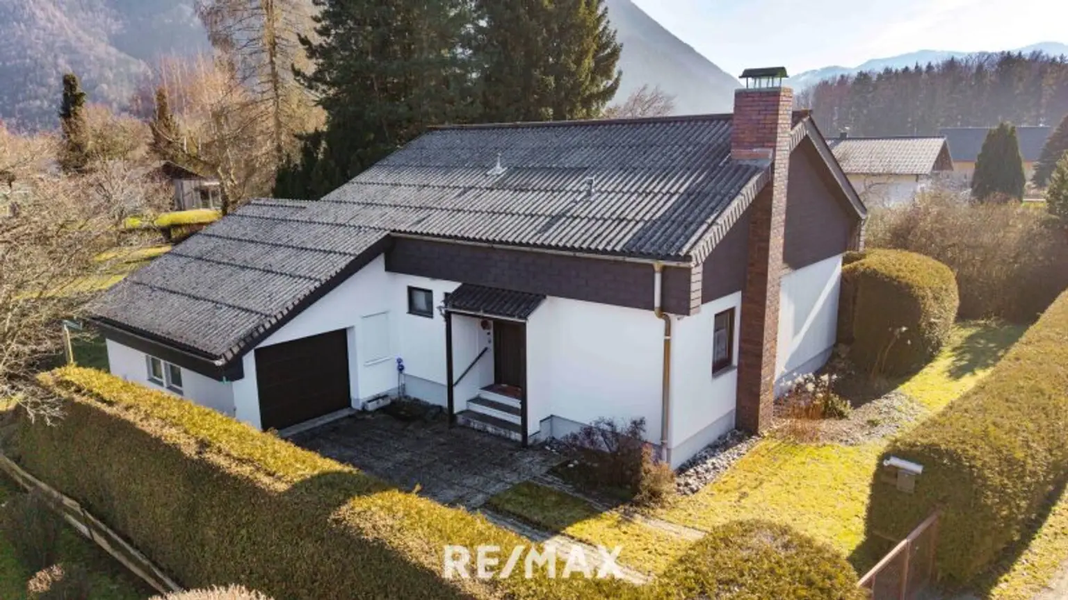 Drohnenansicht - Hausansicht