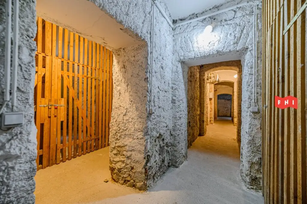 Schöne Dachgeschosswohnung in bester Lage