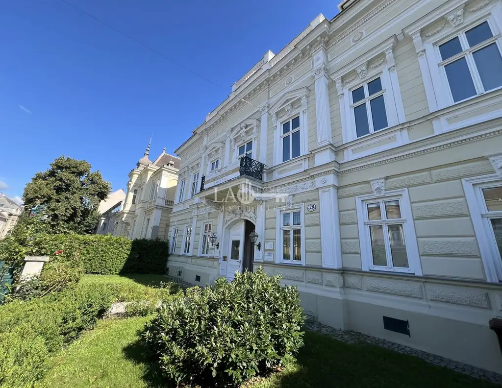 Villenetage in Bestlage - Individuell & Exquisit mit privatem Garten in Baden