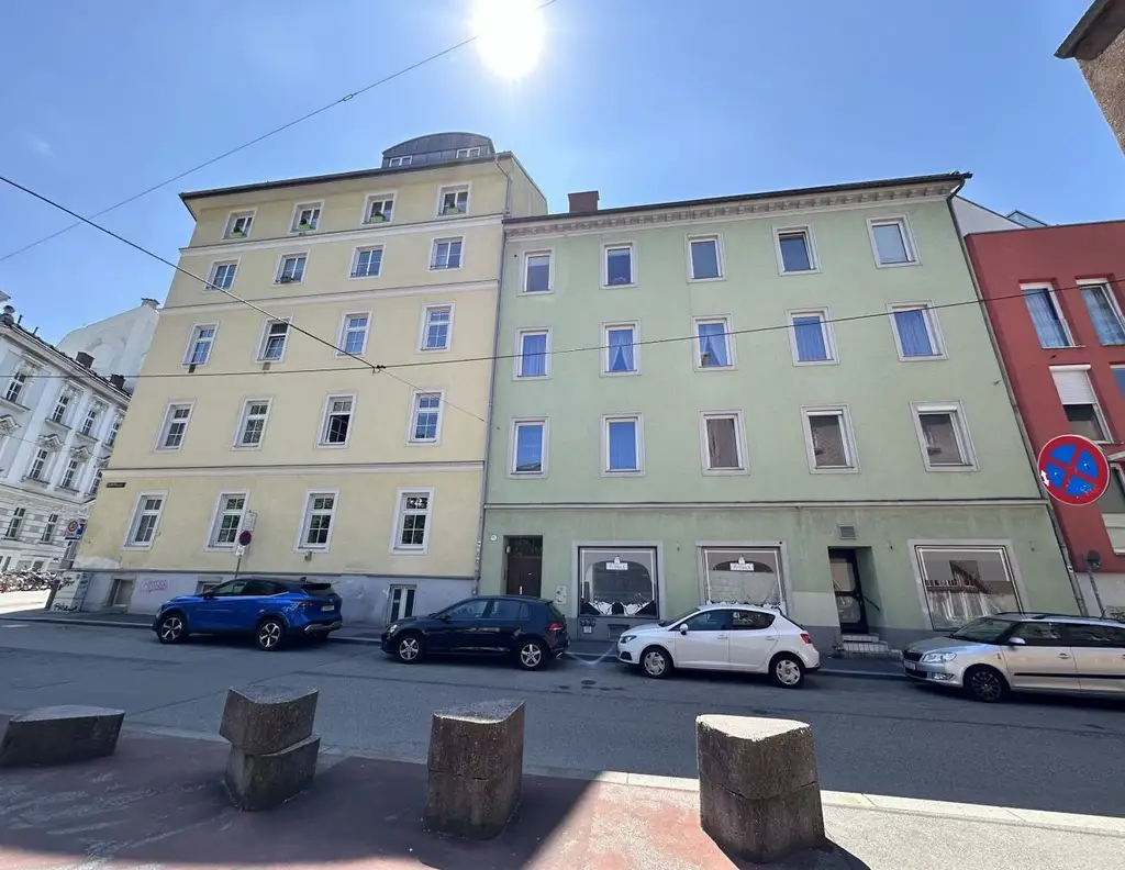 Stadthaus im Zentrum von Linz!