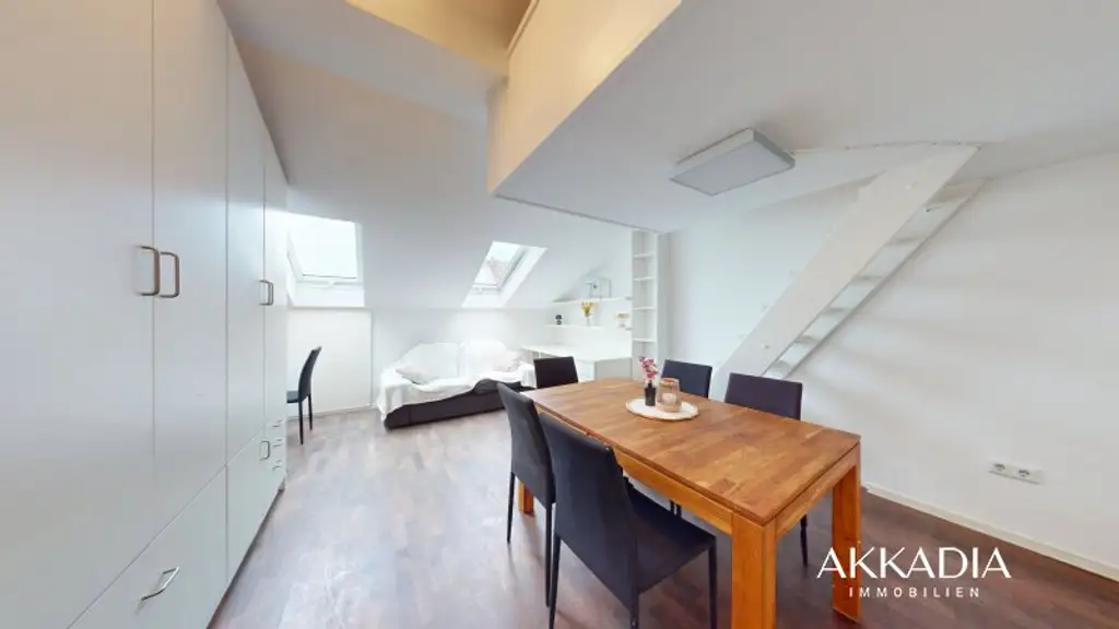 Wunderschönes Dachgeschoß Loft neben dem Augarten