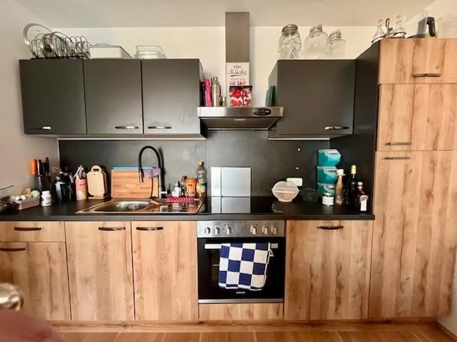 Küchenzeile (ablösepflichtig!)