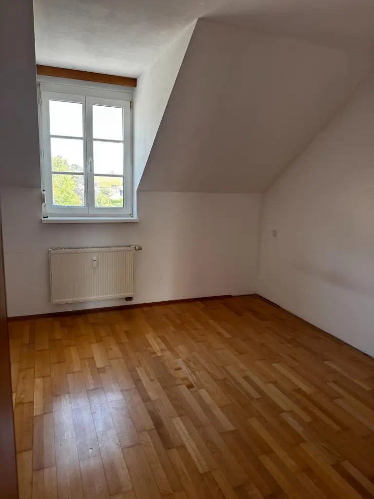 Schöne 3 Zimmer Wohnung im Zentrum von St. Florian