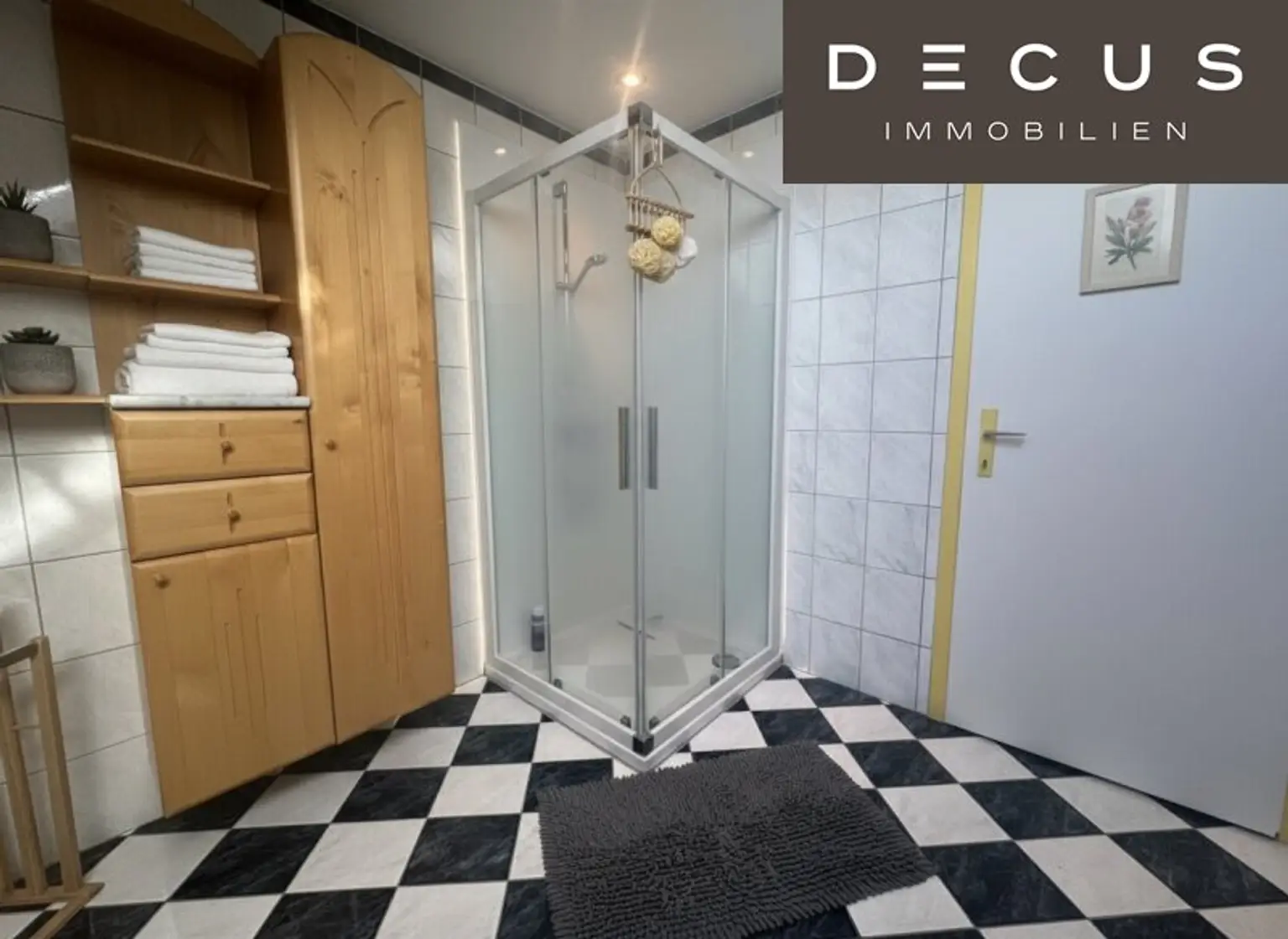 | TRAUMHAFTE IMMOBILIE IN FRAUENTAL AN DER LASSNITZ | CHARMANTE FRÜHSTÜCKSPENSION | INSGES. 3 HÄUSER & NEBENGEBÄUDE  | ca. 16.553m² FLÄCHE  inkl. ca.12.500m² LANDWIRTSCHAFTLICHER FLÄCHE | STEIRISCHES SCHILCHERLAND