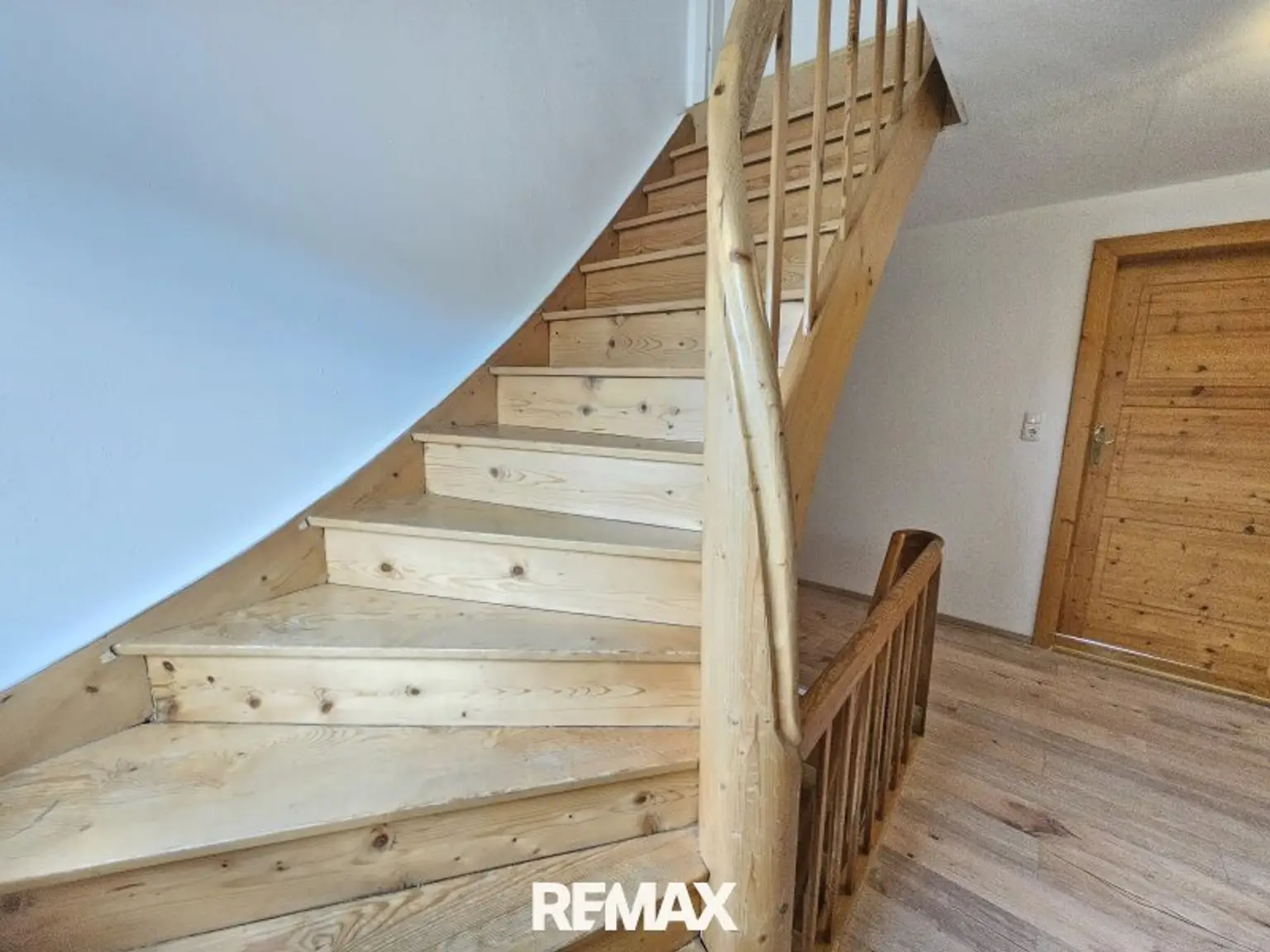 Treppe in DG