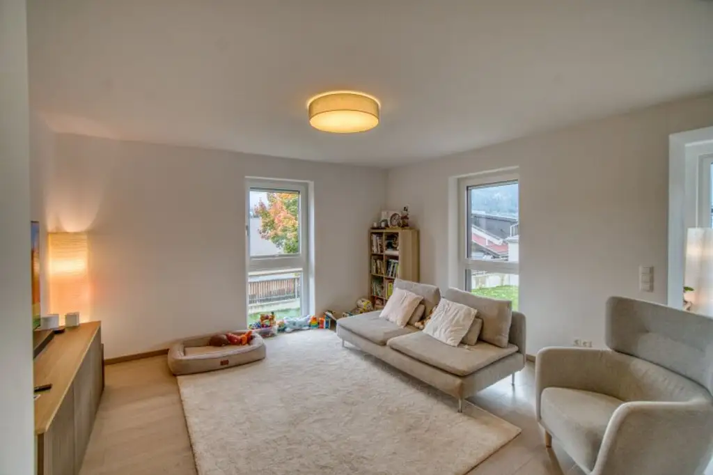 Premium Miete - mit Garten am Fuße des Karwendels