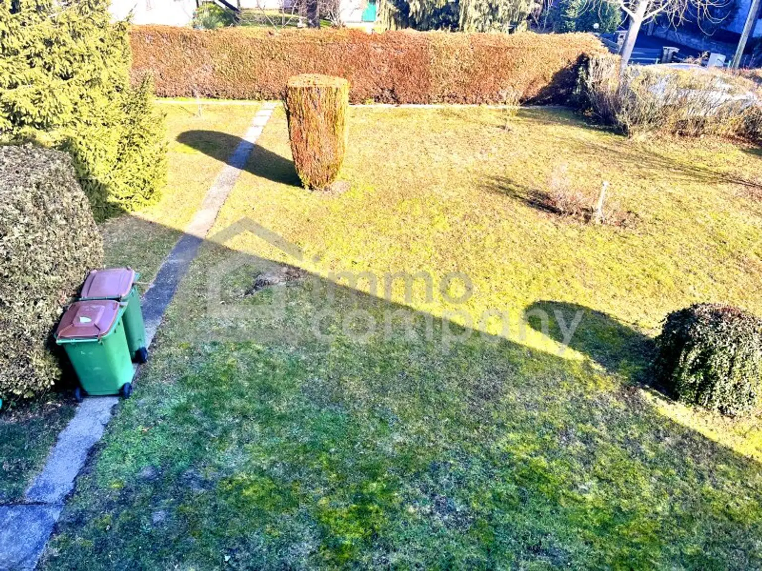 FREIZEIT - WOHNEN - NEUBAU -1.200m² Baurechtsgrund mit Haus sucht neue Besitzer!