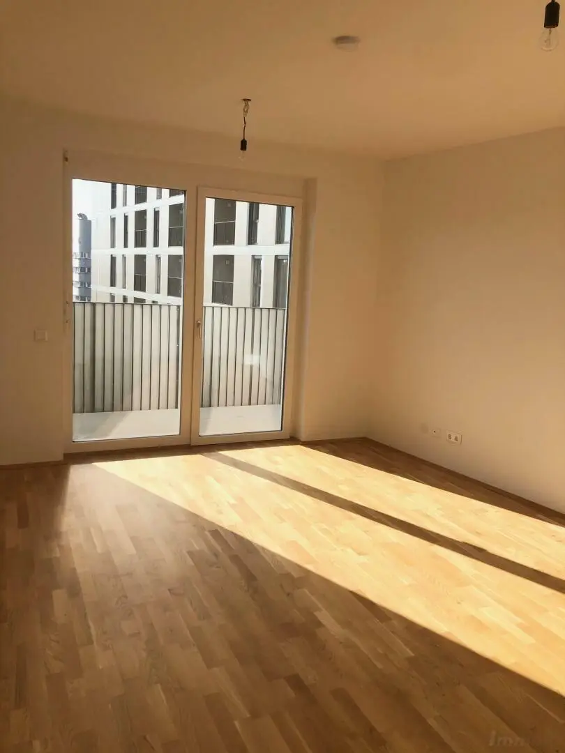 Schlafzimmer mit Balkon Zugang