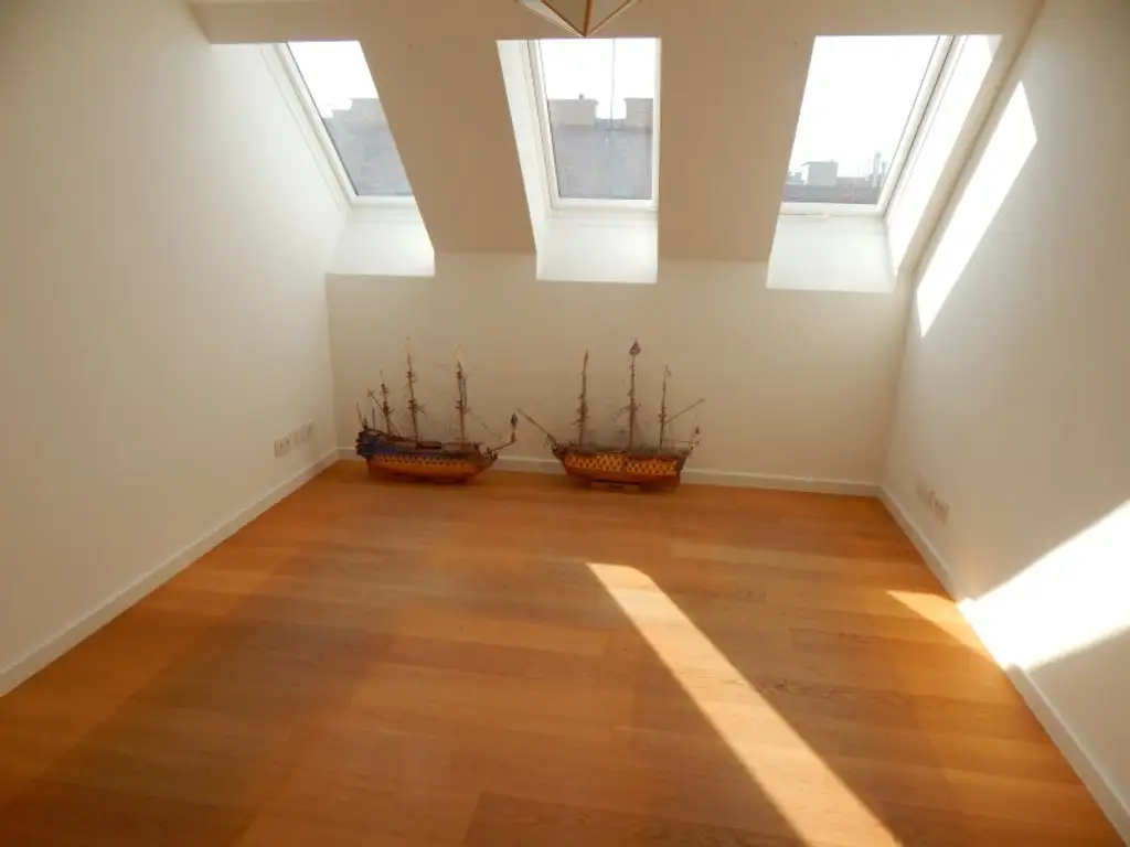 Wohntraum helle und ruhige Dachterrassenwohnung mit Fernsicht