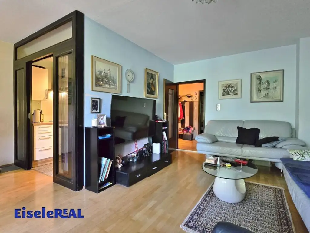 3 Zimmer – Loggia - Garage - Renovierungsbedarf