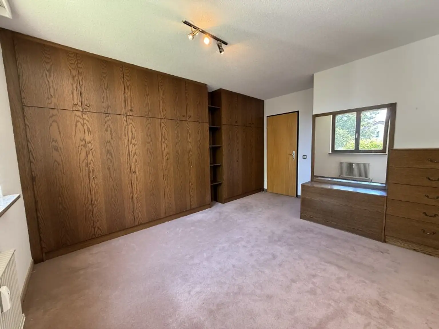 Schöne große Wohnung in ruhiger Lage mit Nähe zum Bodensee
