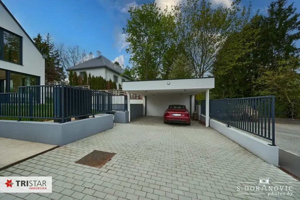 NEU! ++ Gießhübl/Maria Enzersdorf ++ Exklusives Haus mit Pool, Garten, Dachterrasse & 2 Carport-Stellplätzen ++ Vollunterkellert ++ inkl. Küche ++