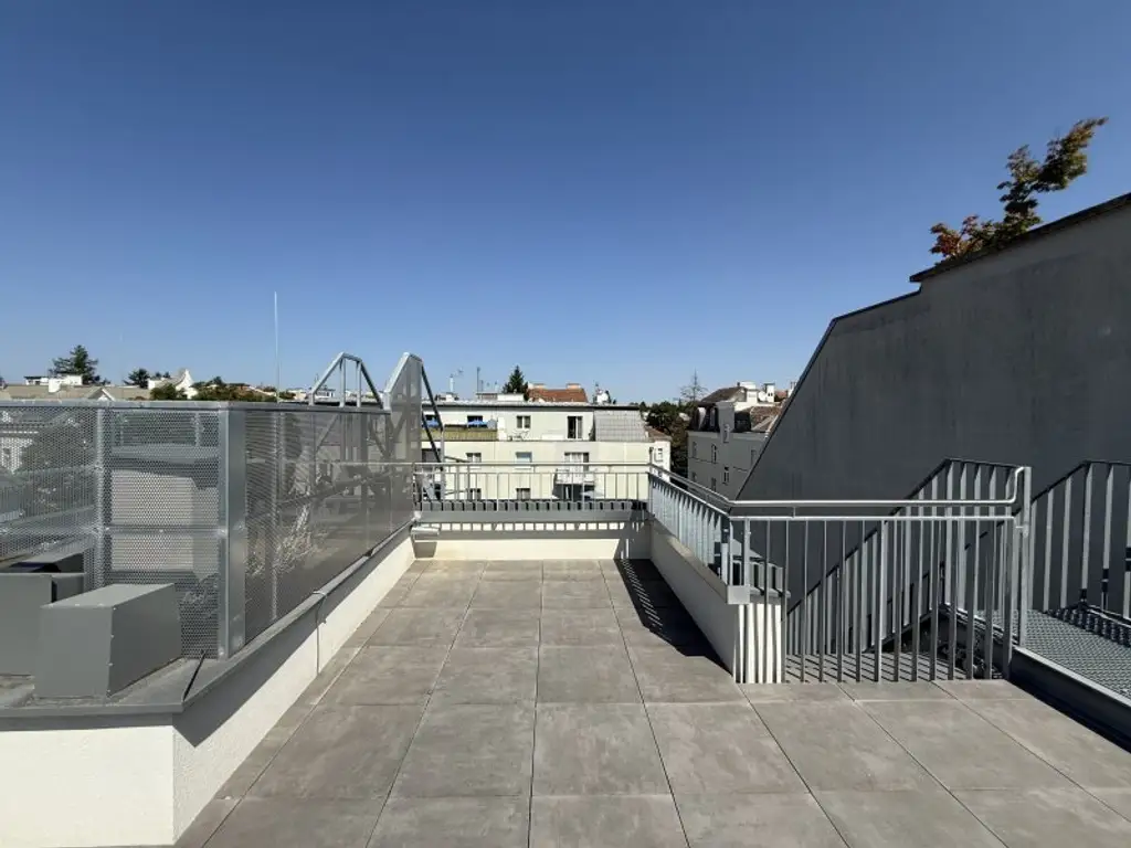 BELGHOFERHAUS 42 - Exklusive 3-Zimmer Penthousewohnung mit direktem Liftzugang und Klimageräten sowie eigener Dachterrasse
