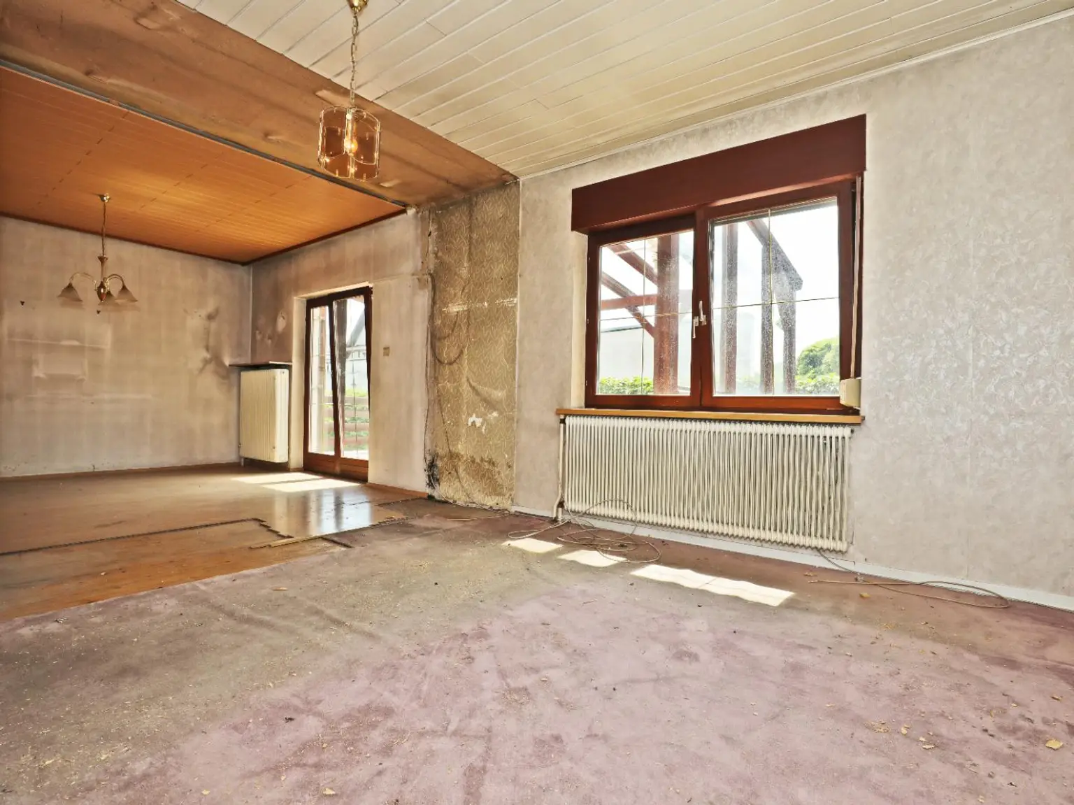 Haus auf Mietkaufvariante - Schönes ebenes Grundstück - 135m2 Wfl. - Vollkeller mit Garage - große Terrasse