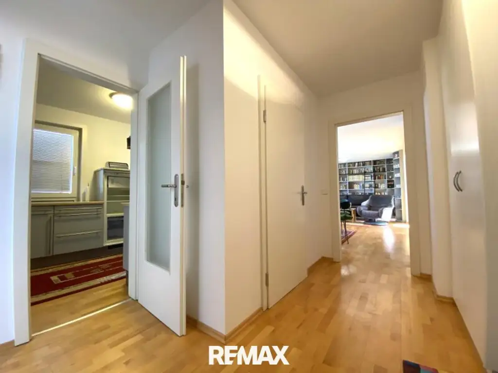 DG-Wohnung mit 2 Terrassen auf Wohnebene und phänomenalem Fernblick über Wien