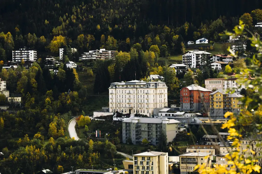 Panorama-Ferienappartmenthaus mit 6 eigenständigen Appartments in Bad Gastein
