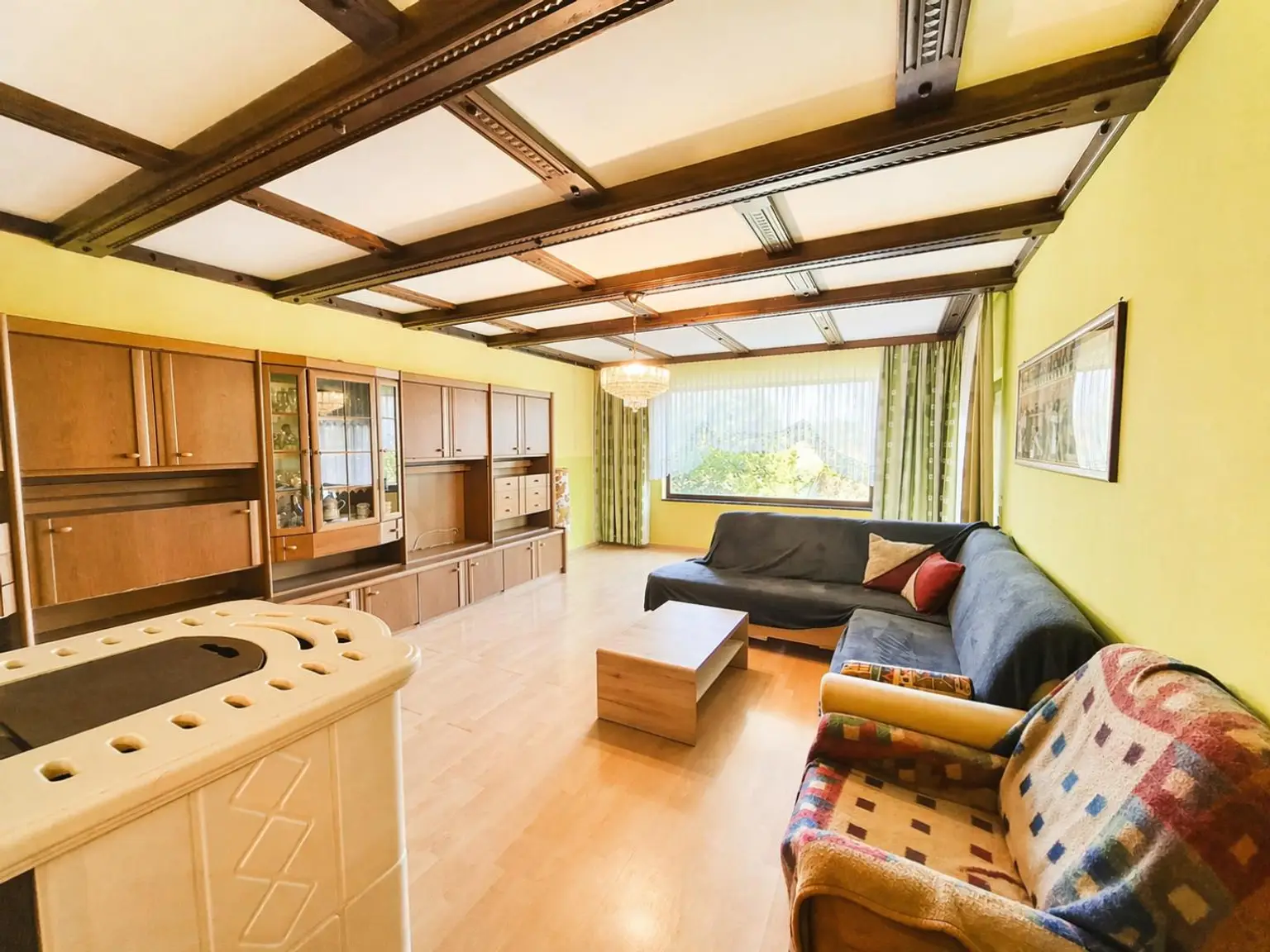 Wohnzimmer Hauptgebäude