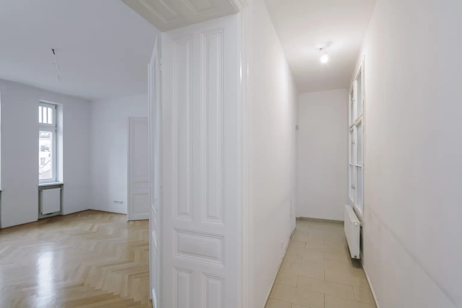 Sehr gepflegte 2 Zimmer Altbauwohnung in sehr guter zenraler Lage von Döbling!