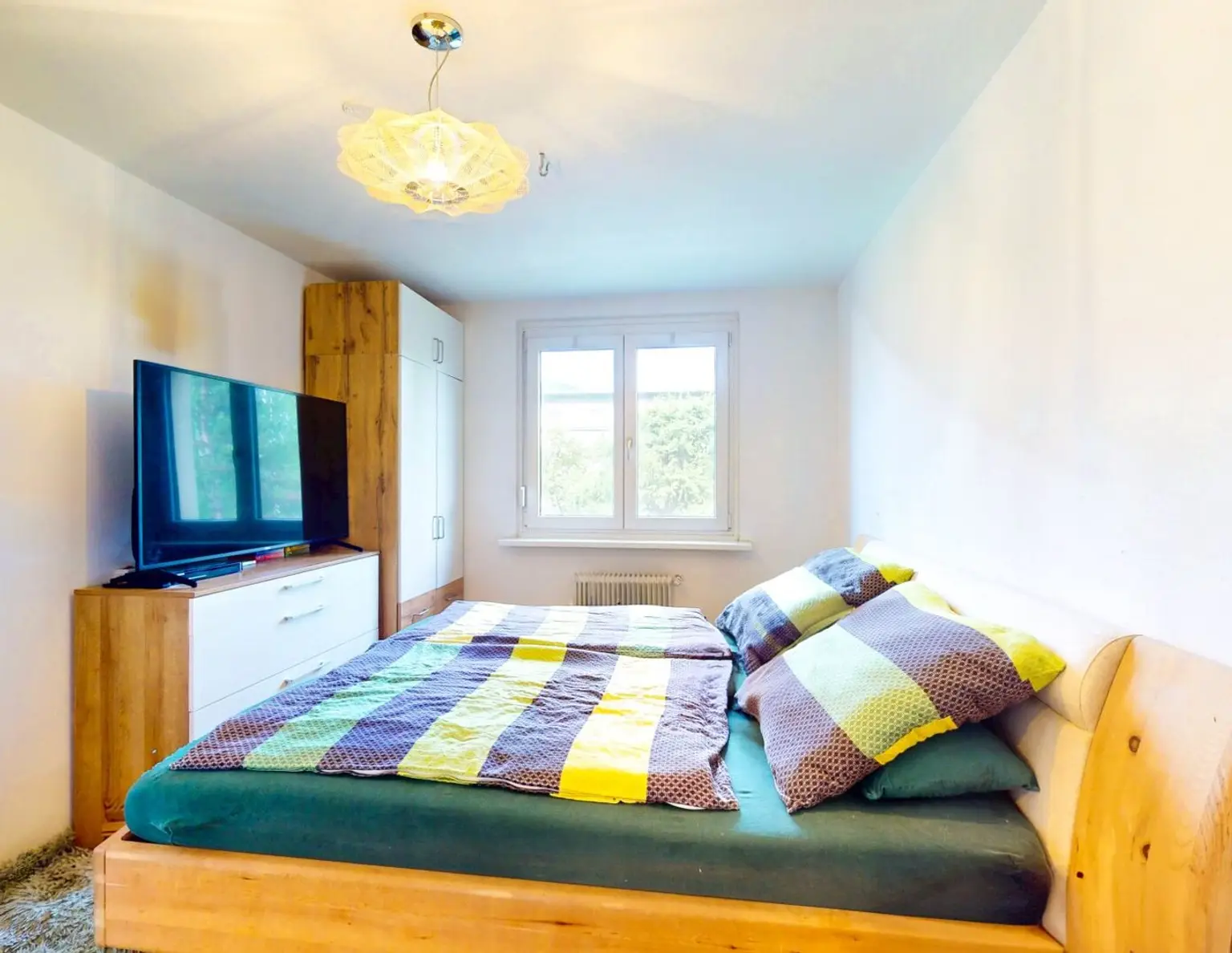 Helle 2,5-Zimmer-Wohnung mit Balkon, Liftzugang & Tiefgaragenplatz in Villach-Völkendorf