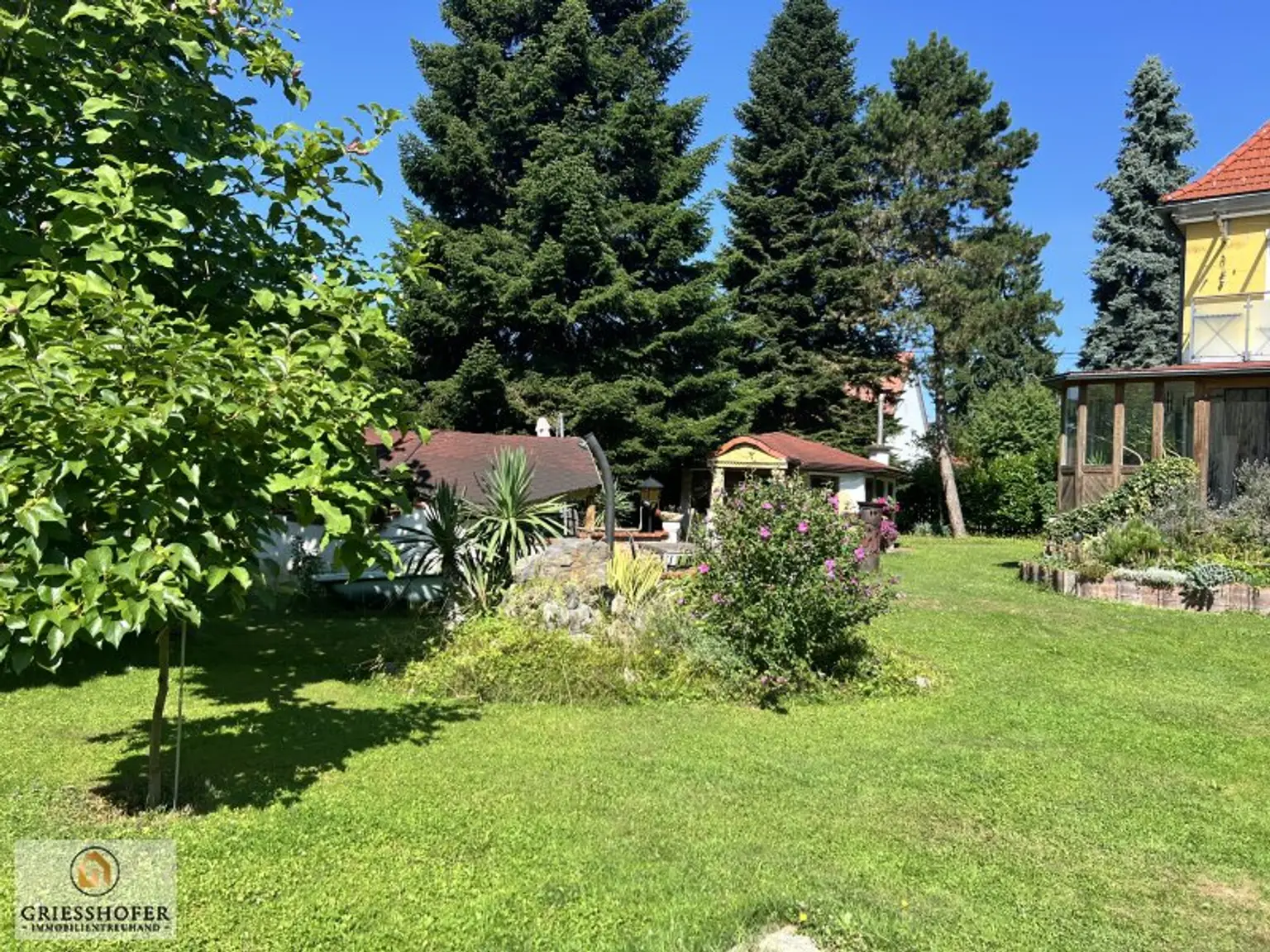 Bezauberndes, romantisches und sonniges Anwesen in zentraler Ruhelage