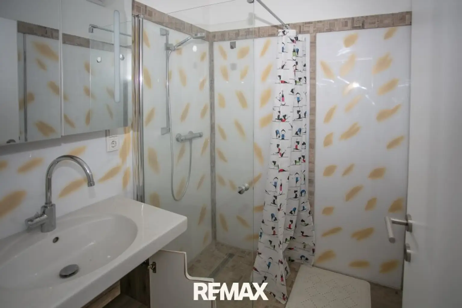 Badezimmer Wohneinheit 2