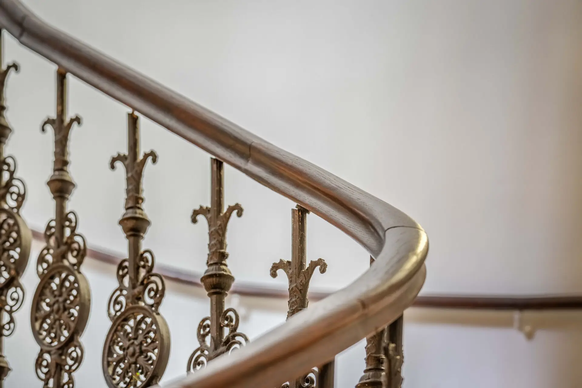 1010_Wien_Imperiales Palais-Apartment_ Stiege