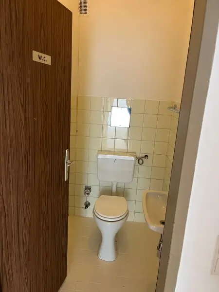 Geräumige Wohnung mit 2 Zimmer, separate Küche mit optional TGAP - Pradl